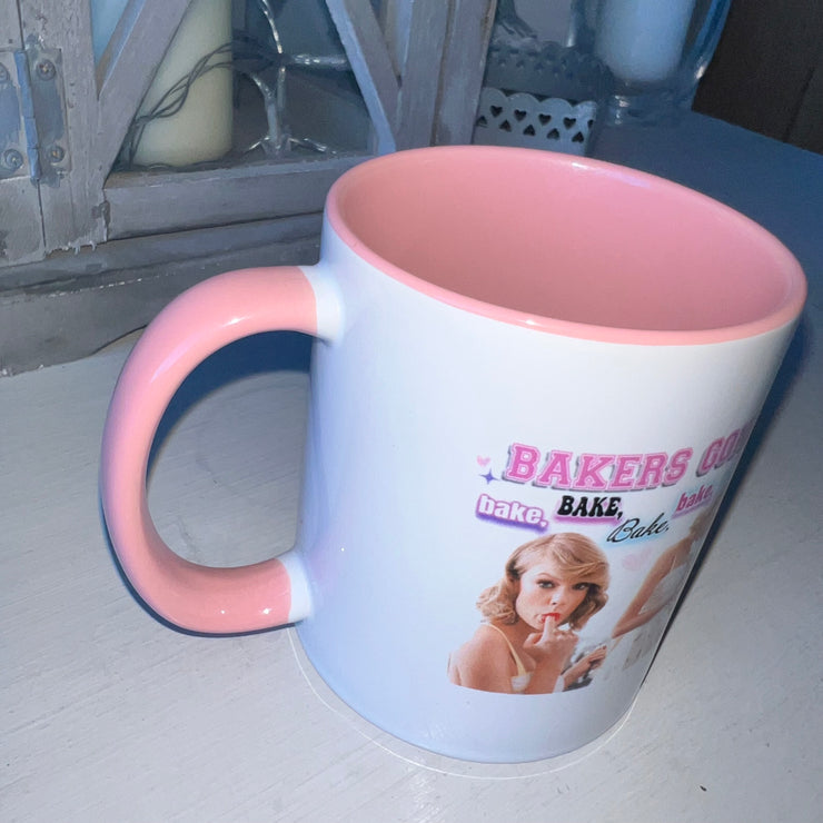 Bakers gonna bake Mug